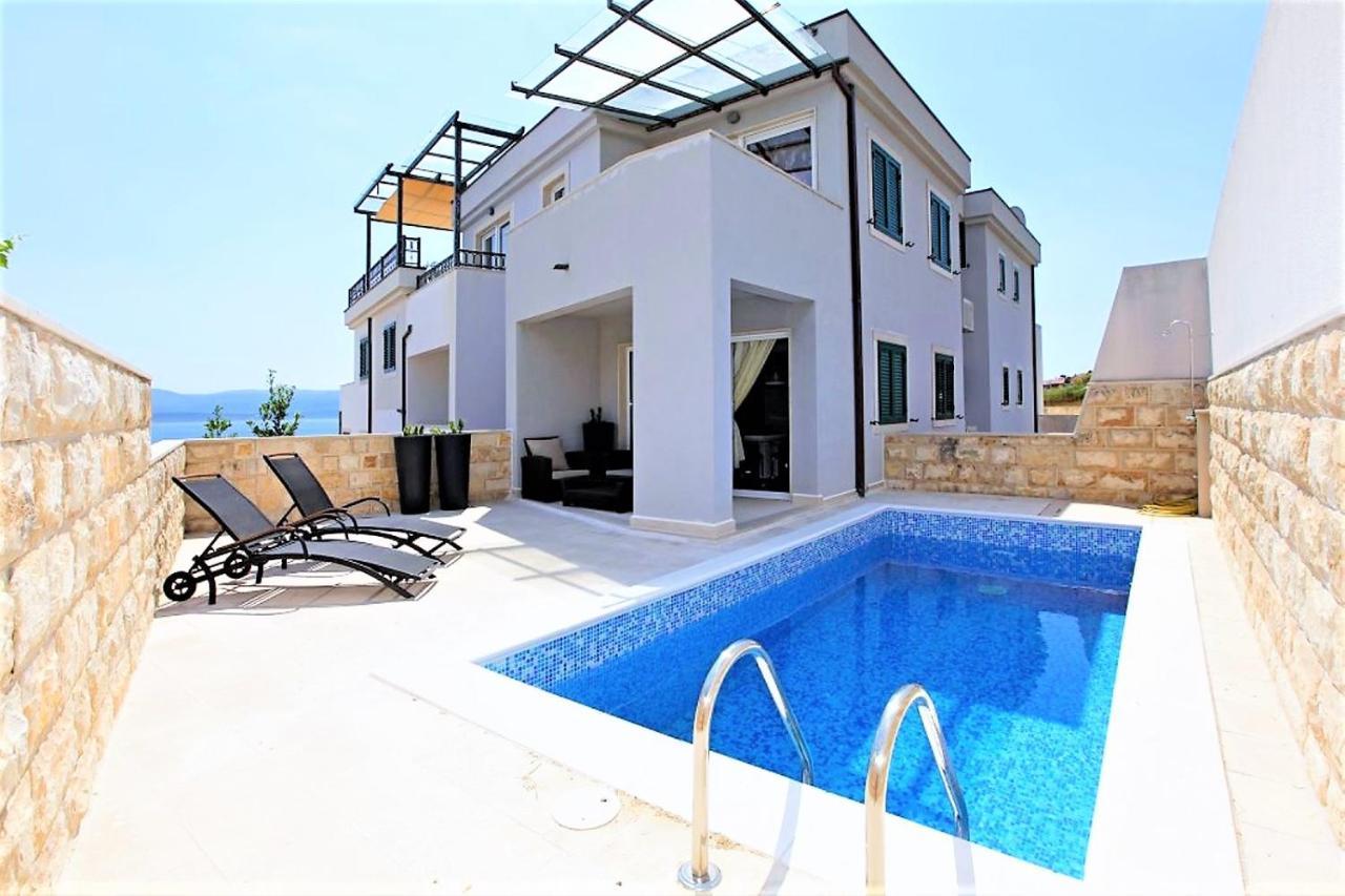 Apartment Bol A6 With Pool From 45 Eur Per Person エクステリア 写真